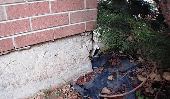 fixing-foundation-cracks-from-the-outside